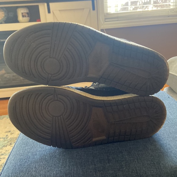 Jordan 1 Mid ‘Holiday’(2015) Men’s size 9 - Picture 5 of 6